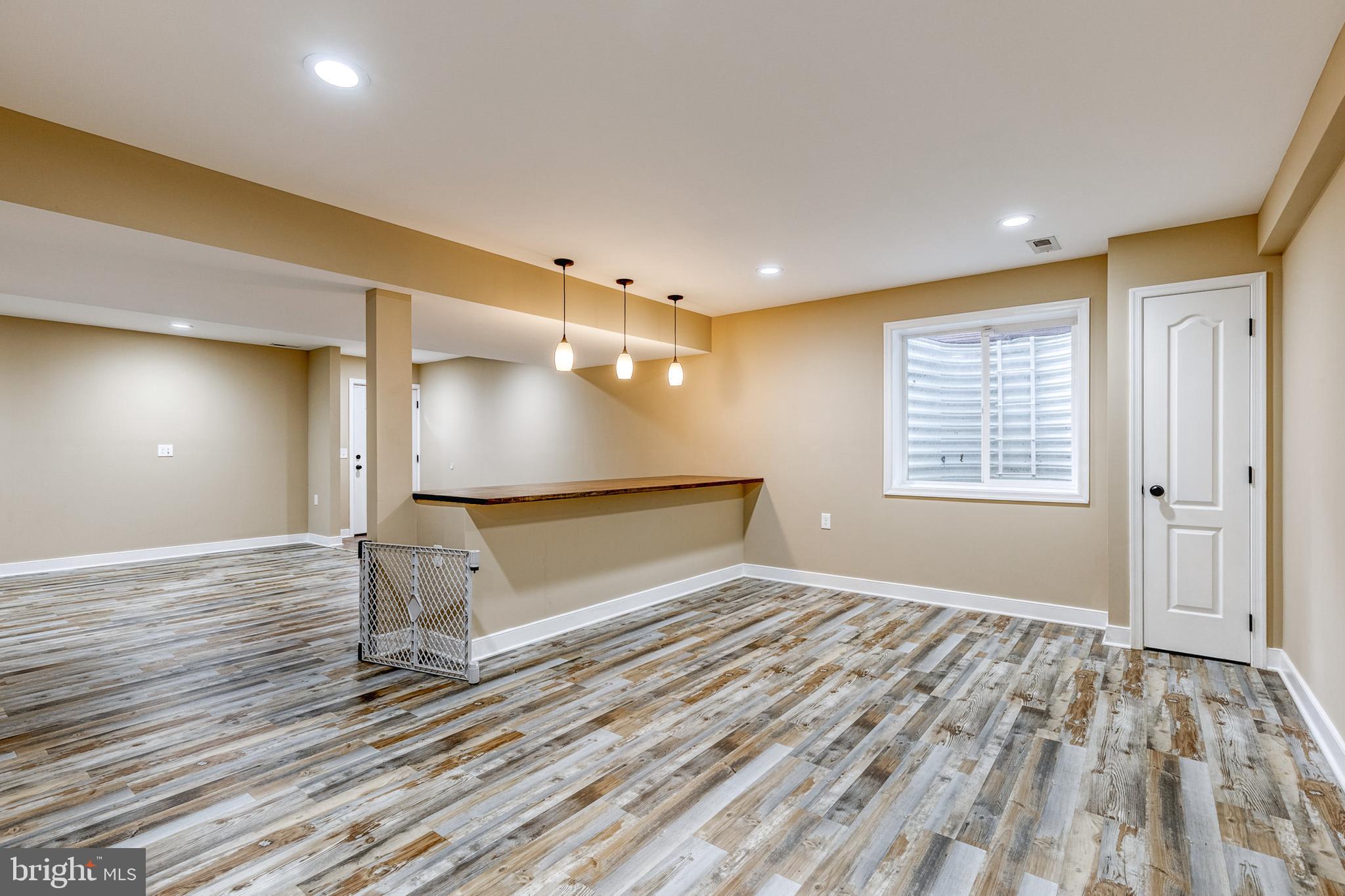 LINTHICUM HEIGHTS - Residential