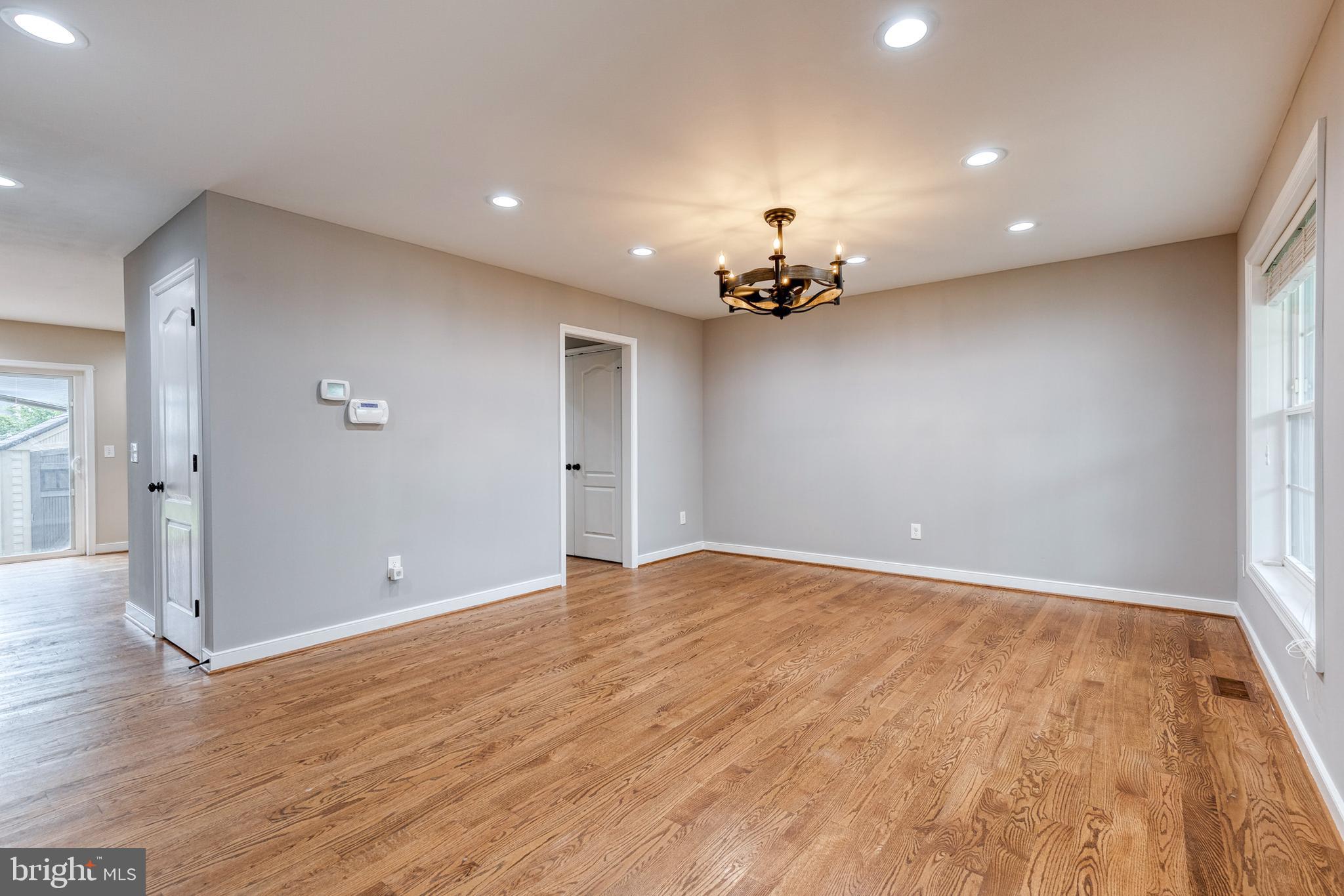 LINTHICUM HEIGHTS - Residential