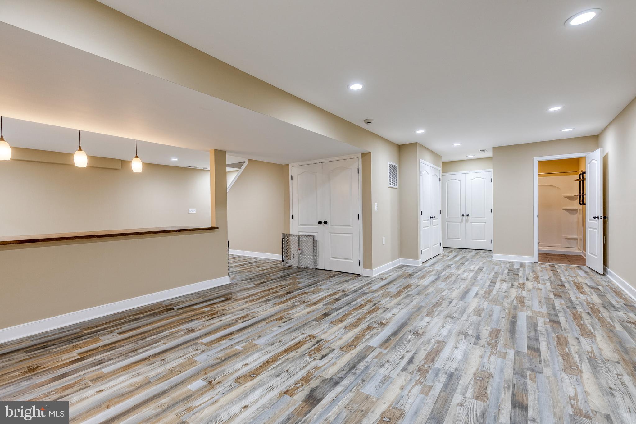 LINTHICUM HEIGHTS - Residential