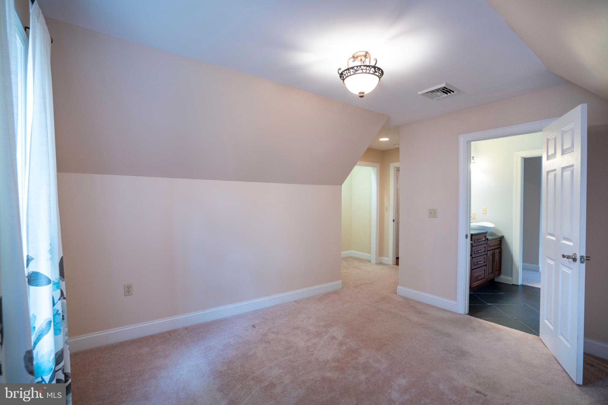 THISTLEWOOD - Residential