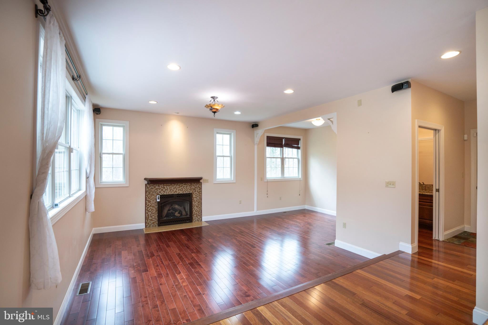 THISTLEWOOD - Residential