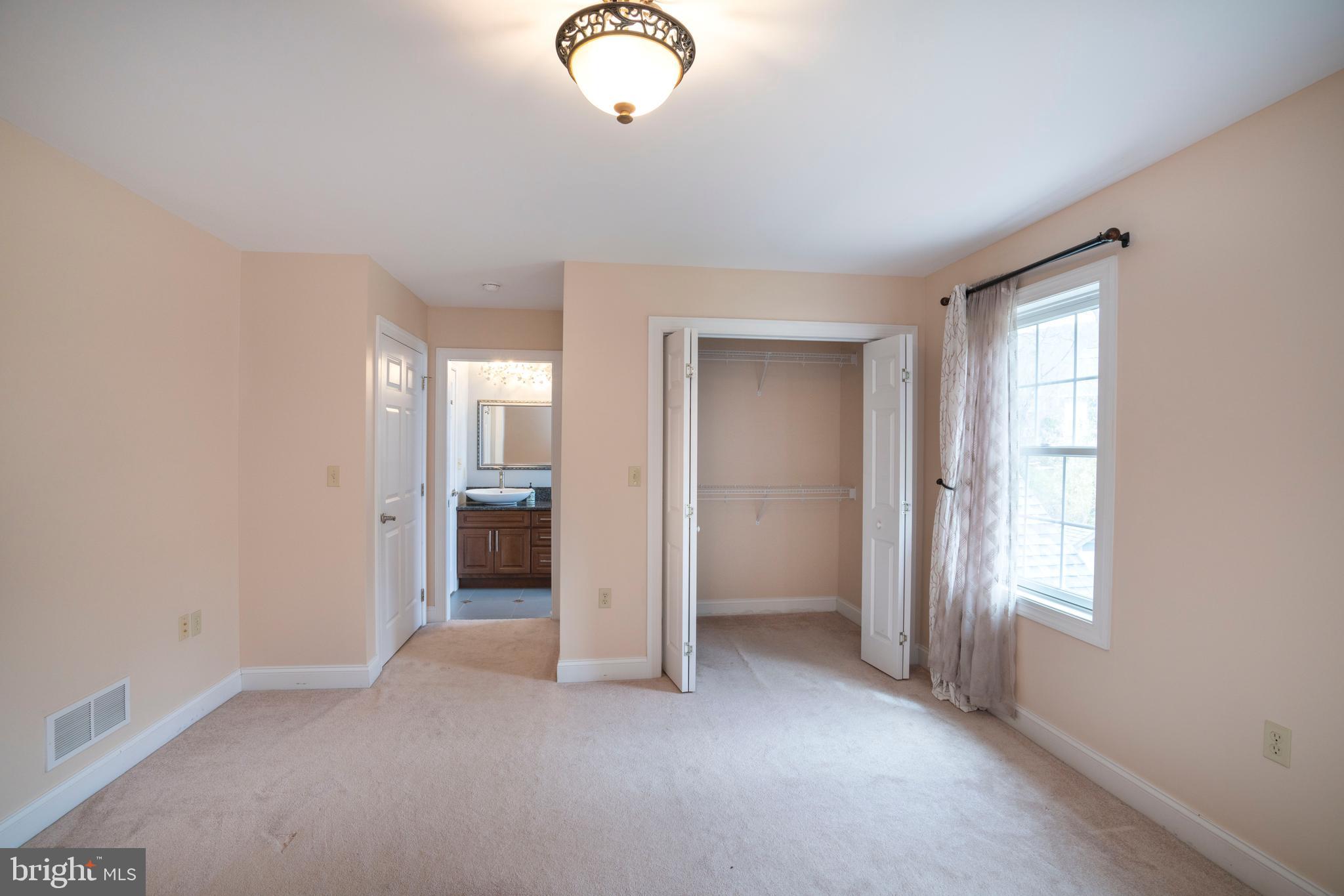 THISTLEWOOD - Residential