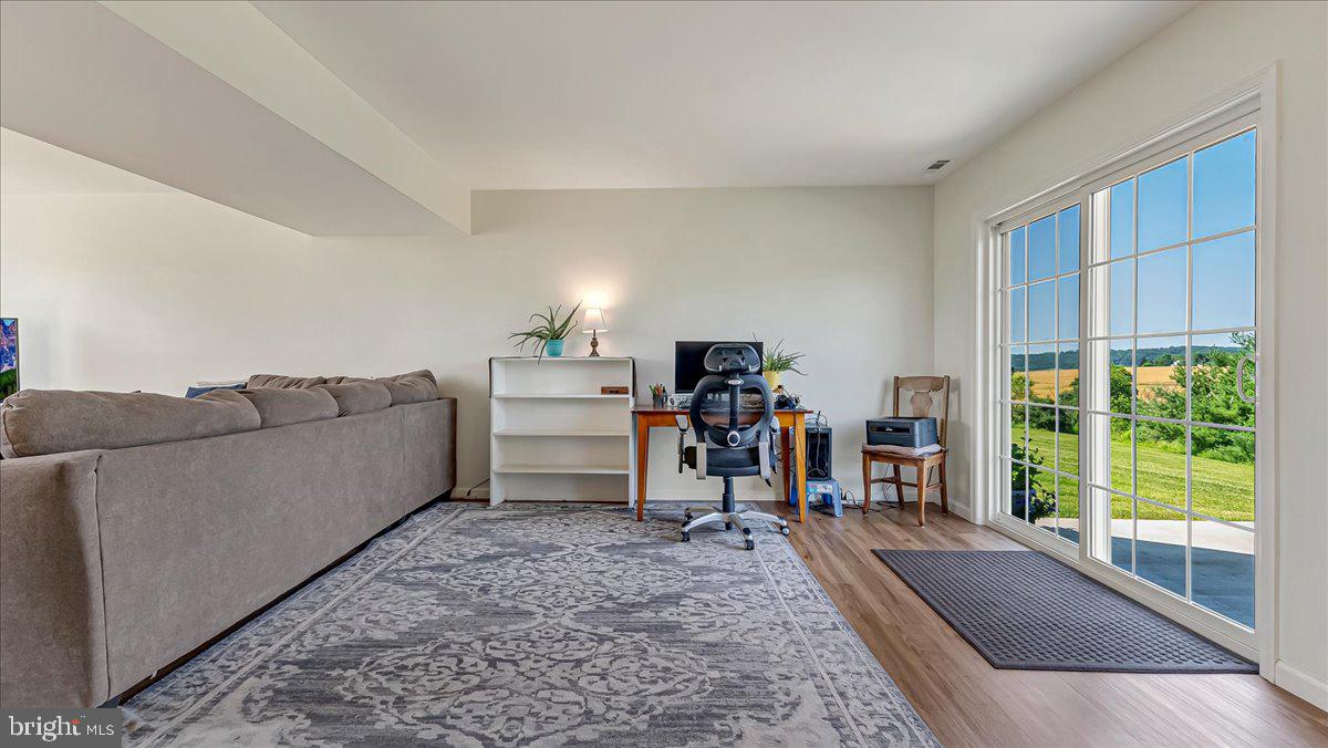 VALLEY VIEW - Residential