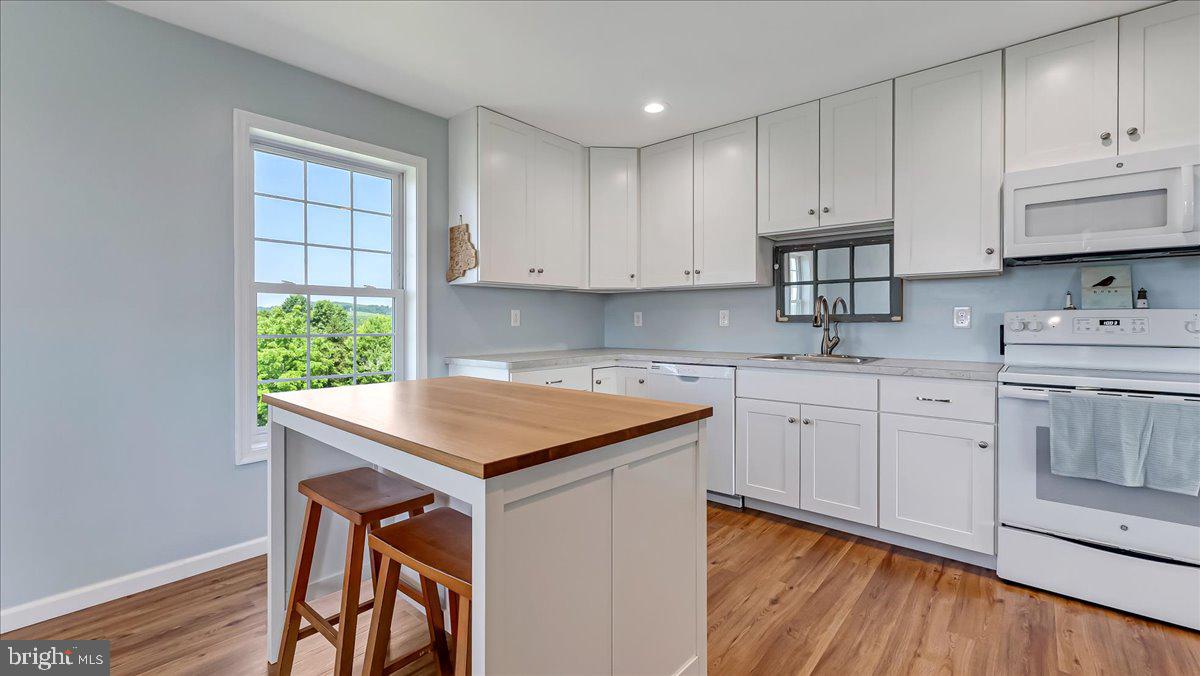 VALLEY VIEW - Residential