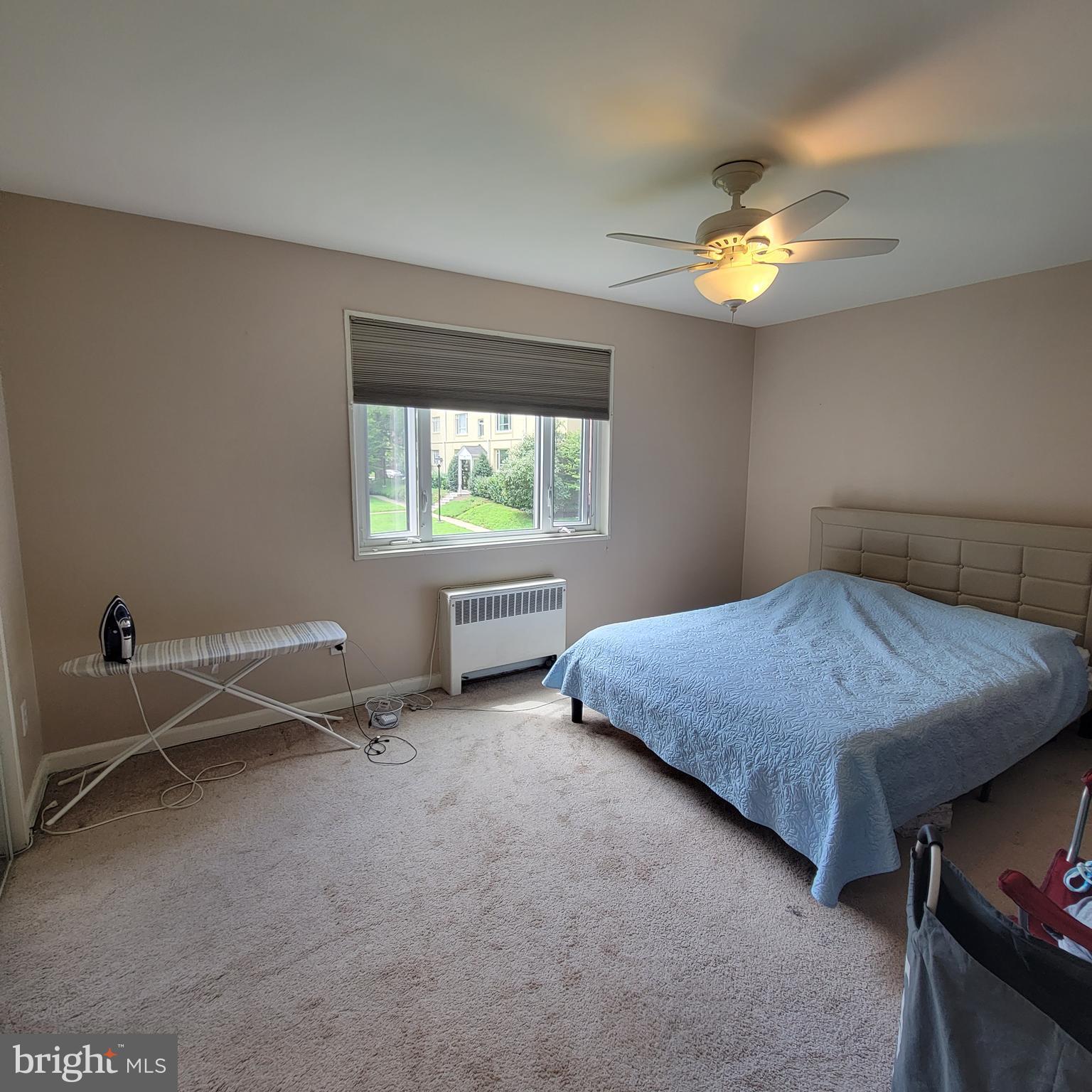 PARKSIDE CONDOMINIUMS - Residential Lease