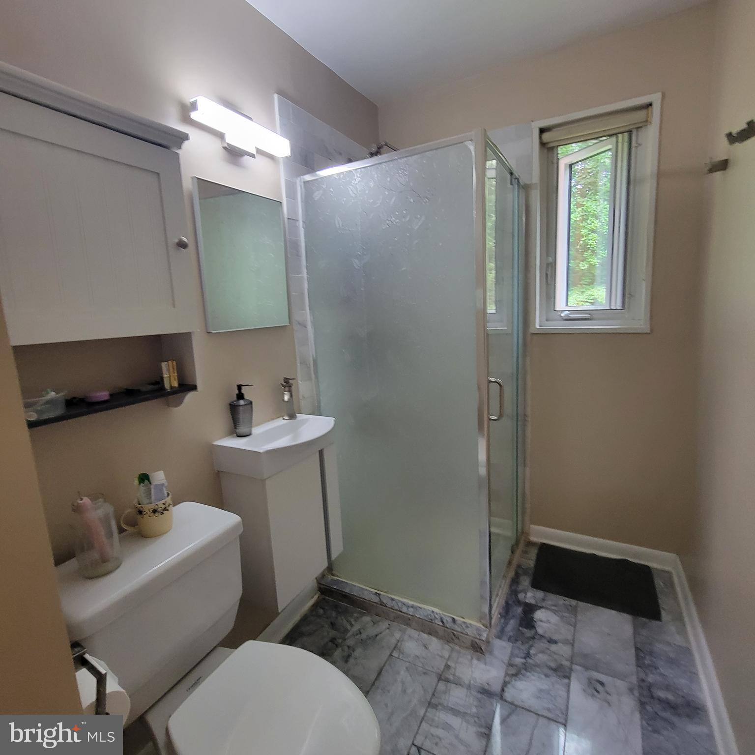 PARKSIDE CONDOMINIUMS - Residential Lease