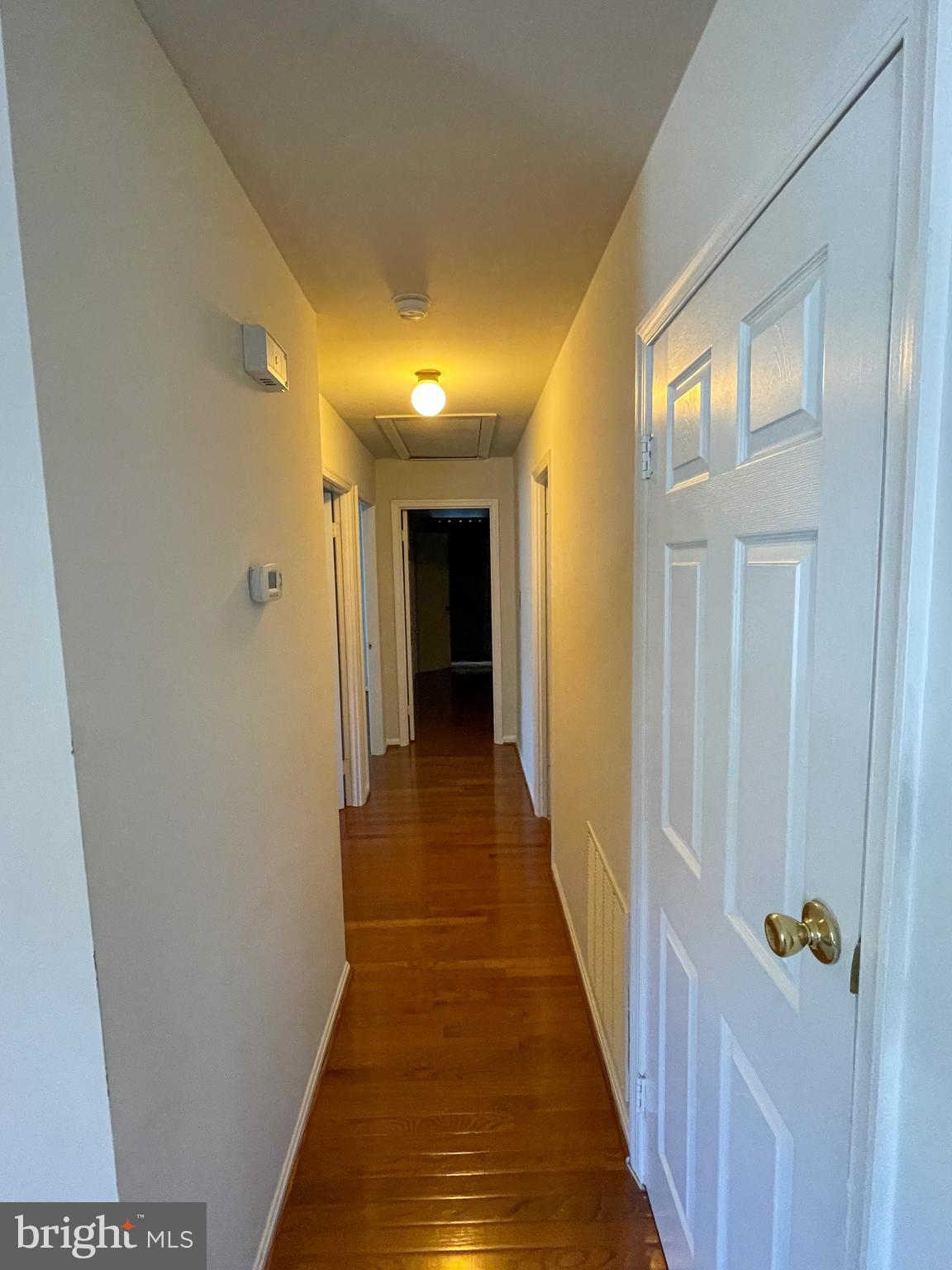 SOMERSET - Residential Lease