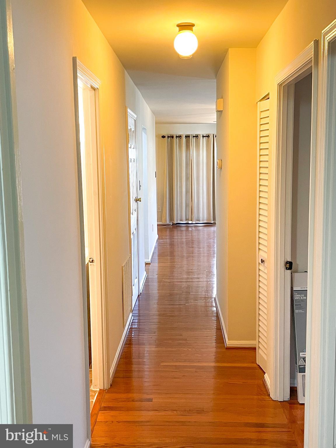 SOMERSET - Residential Lease