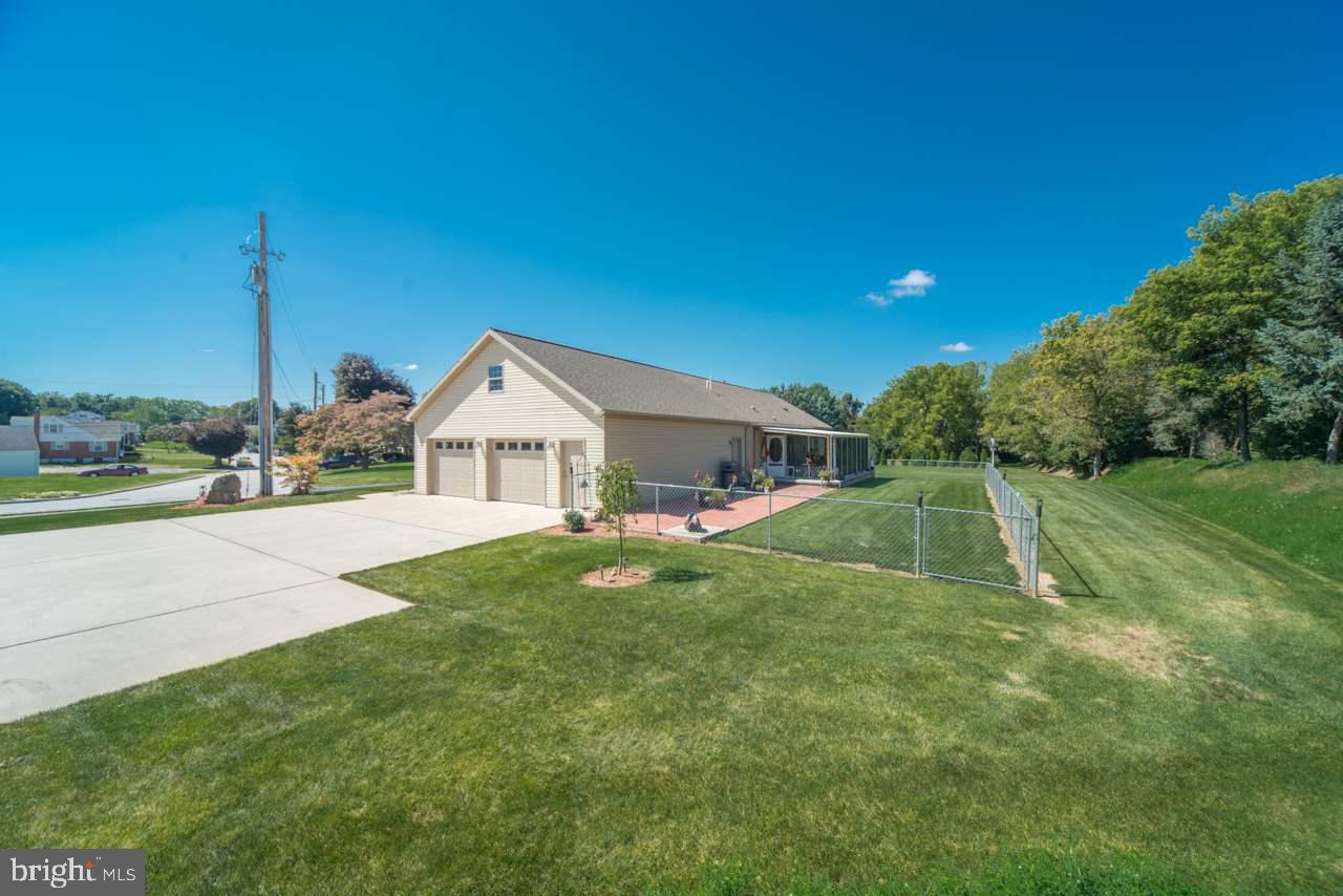 HIGHLAND AVENUE - Residential
