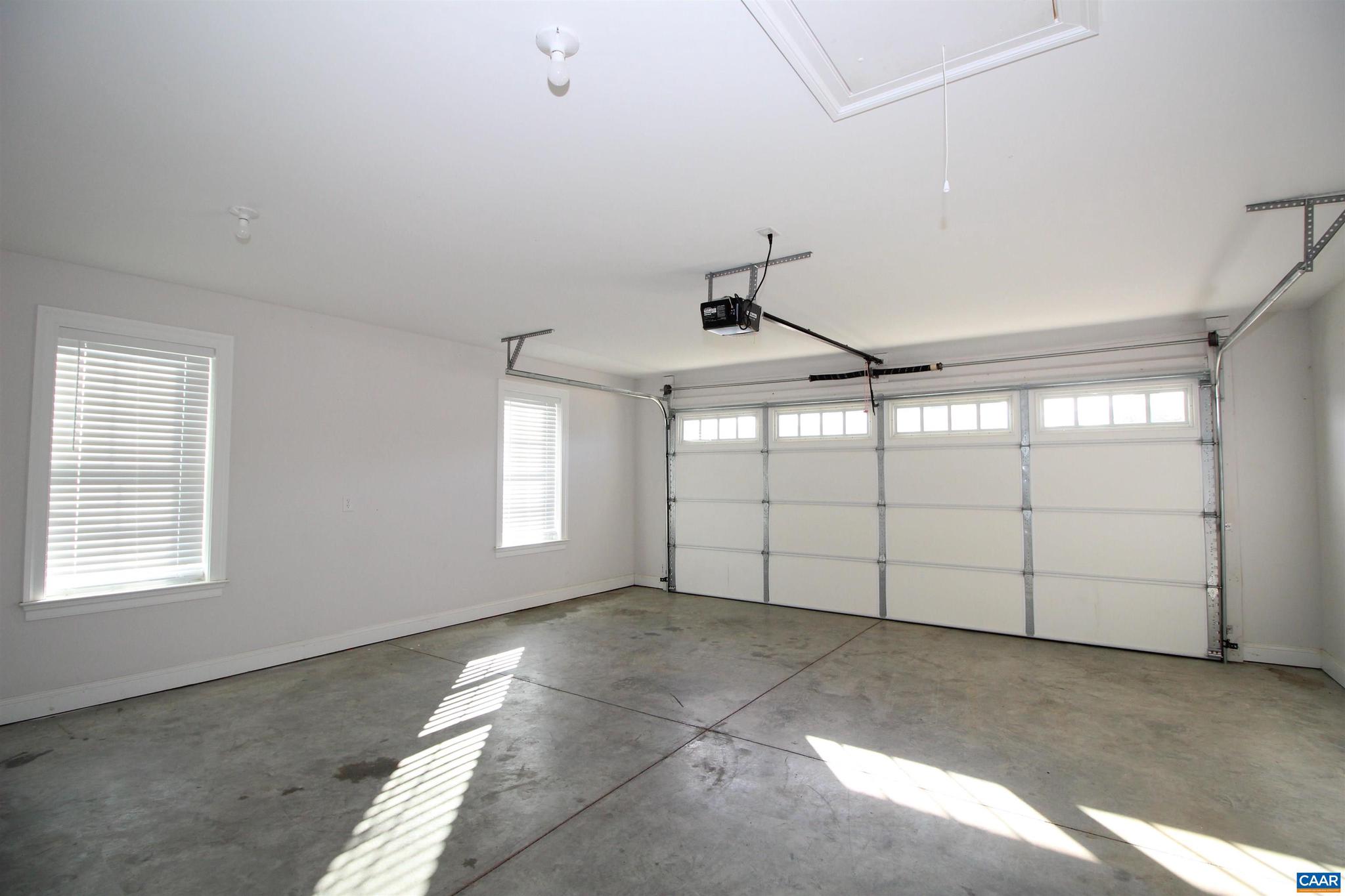 BRIDGEPORT - Residential Lease