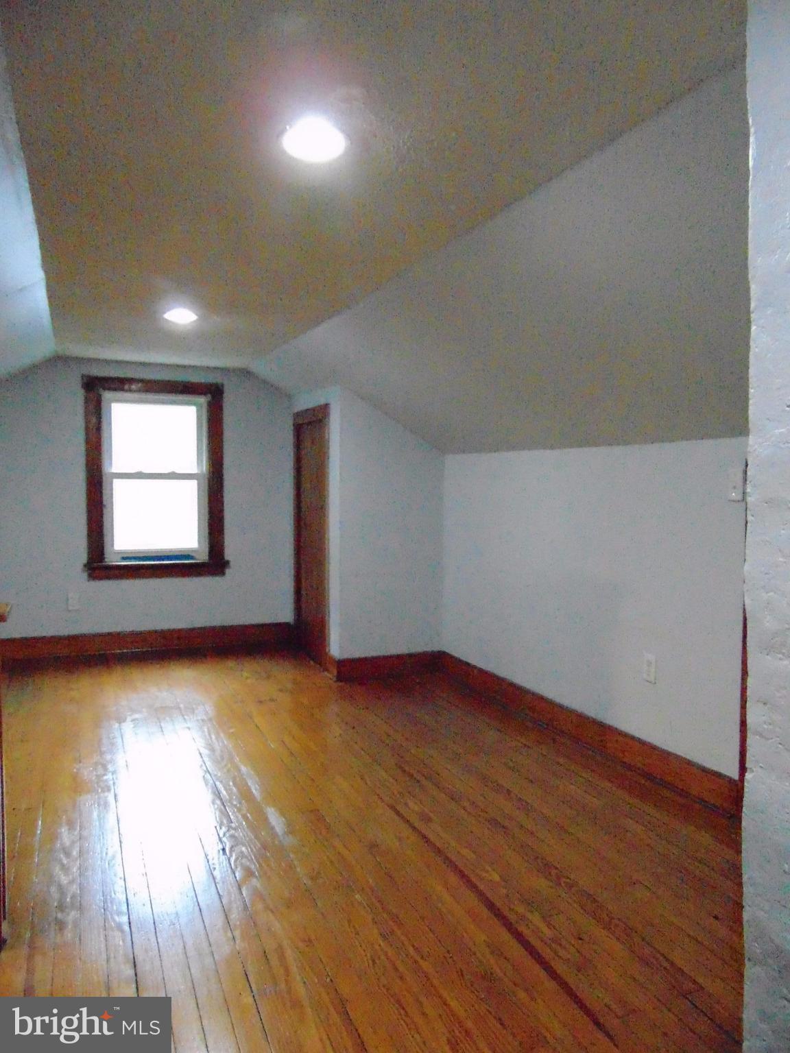 OVERLEA - Residential