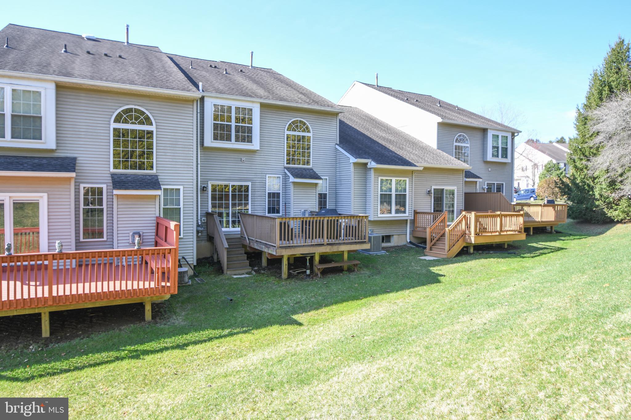 WILLISTOWN CHASE - Residential