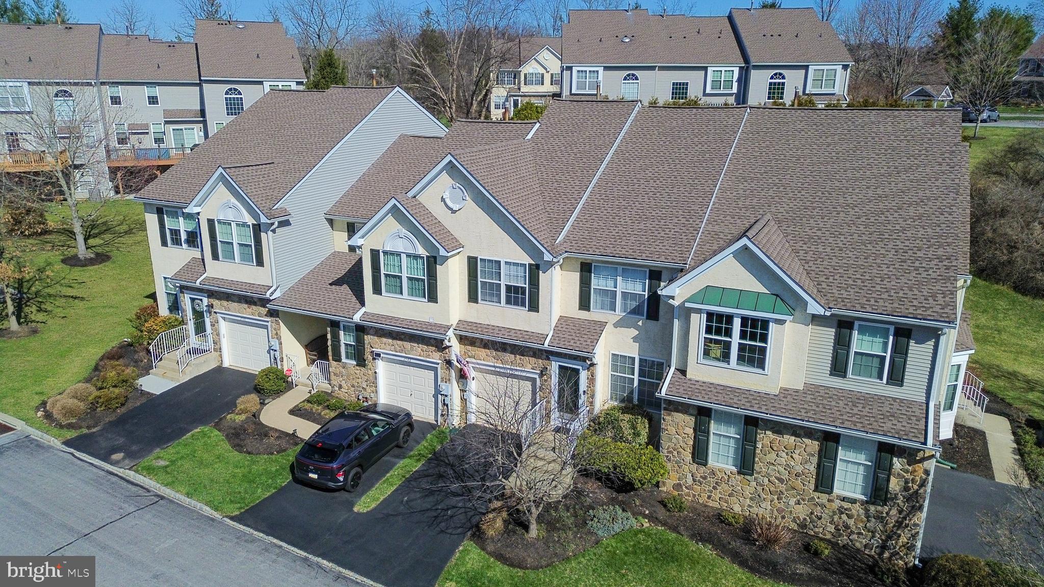 WILLISTOWN CHASE - Residential