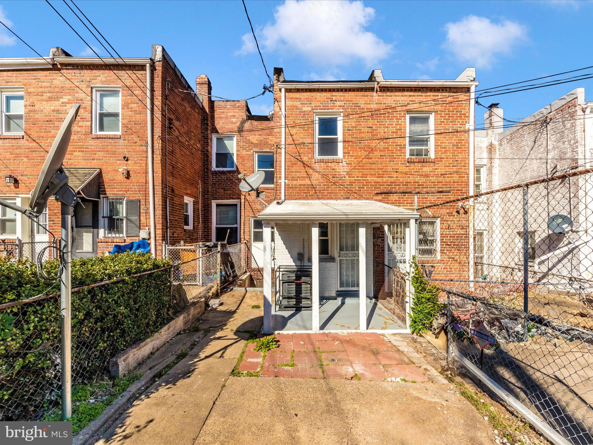 EDMONDSON VIILLAGE - Residential