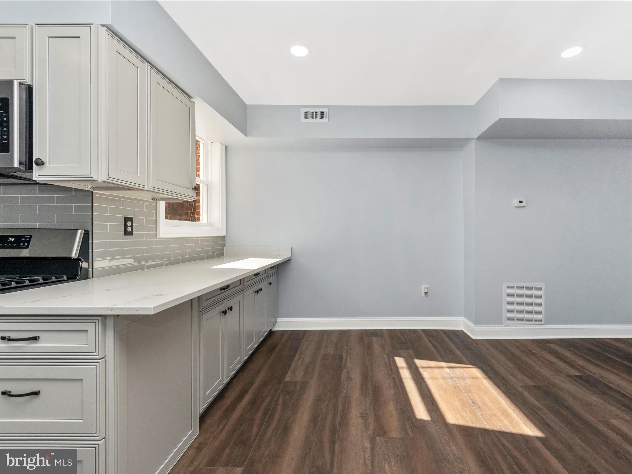 EDMONDSON VIILLAGE - Residential