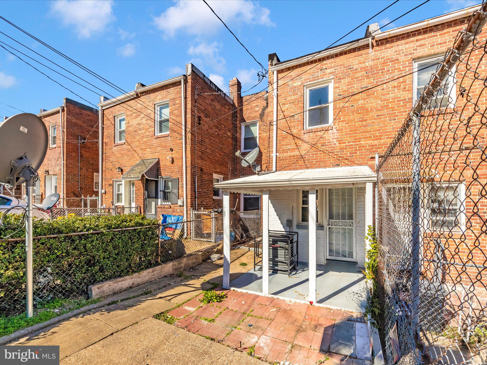 EDMONDSON VIILLAGE - Residential