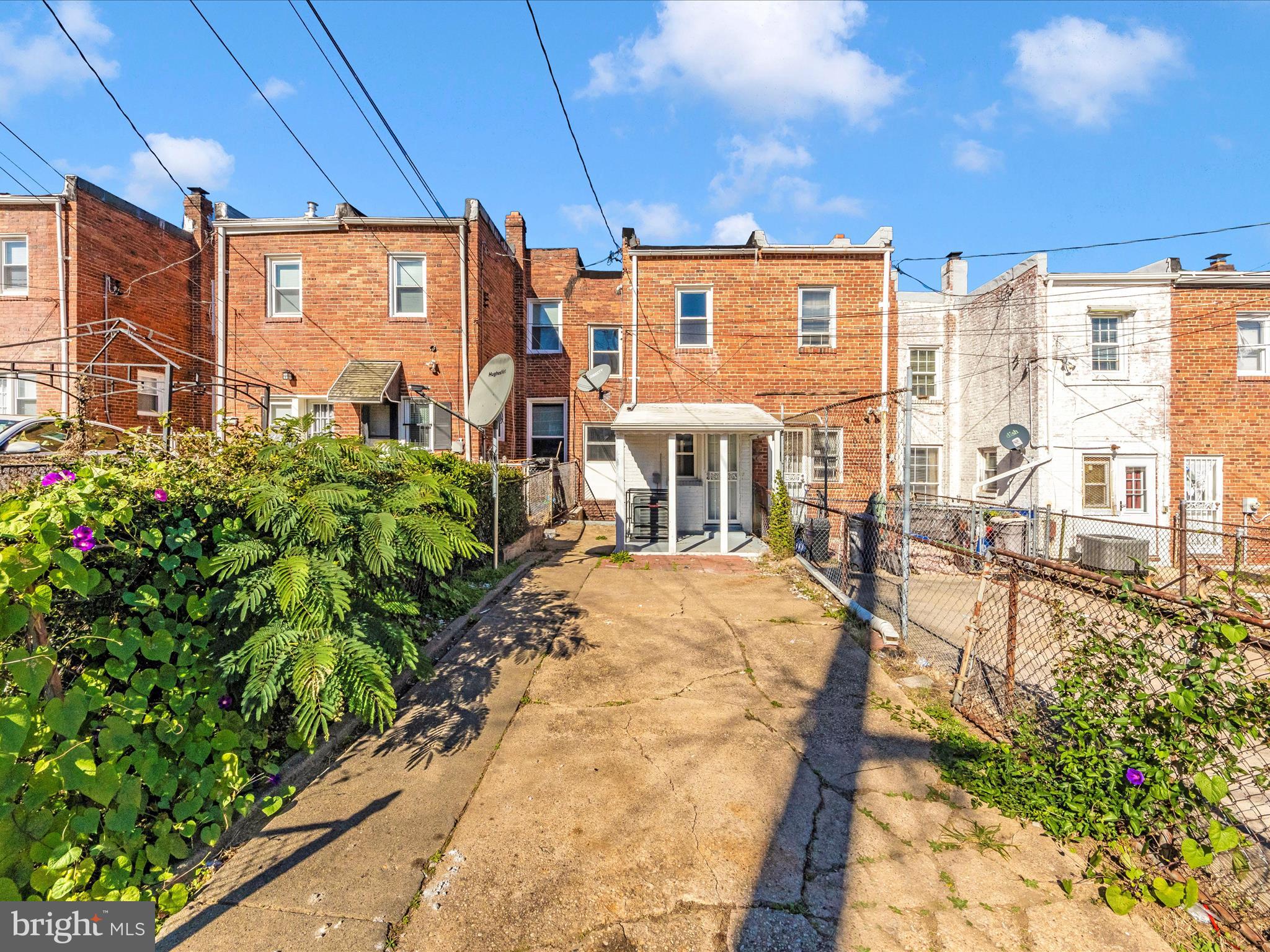 EDMONDSON VIILLAGE - Residential