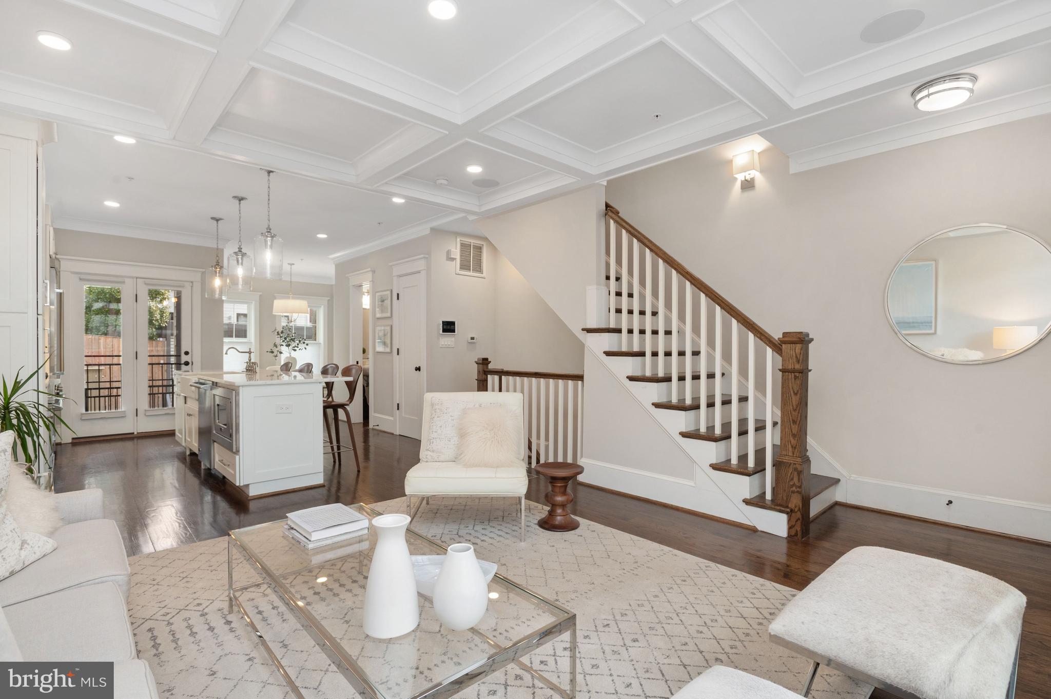 1921 35TH PLACE NW 2