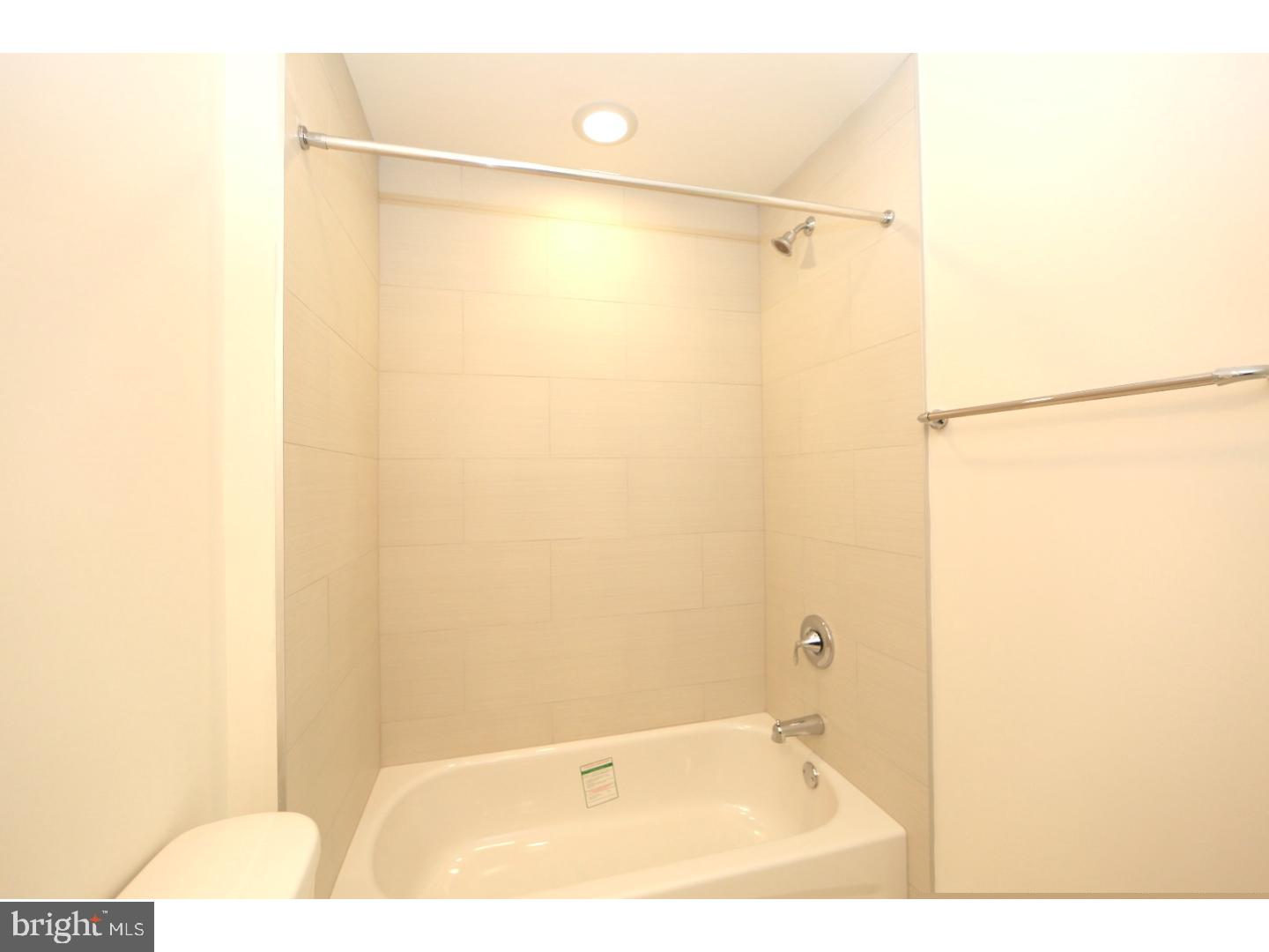 FISHTOWN - Residential Lease