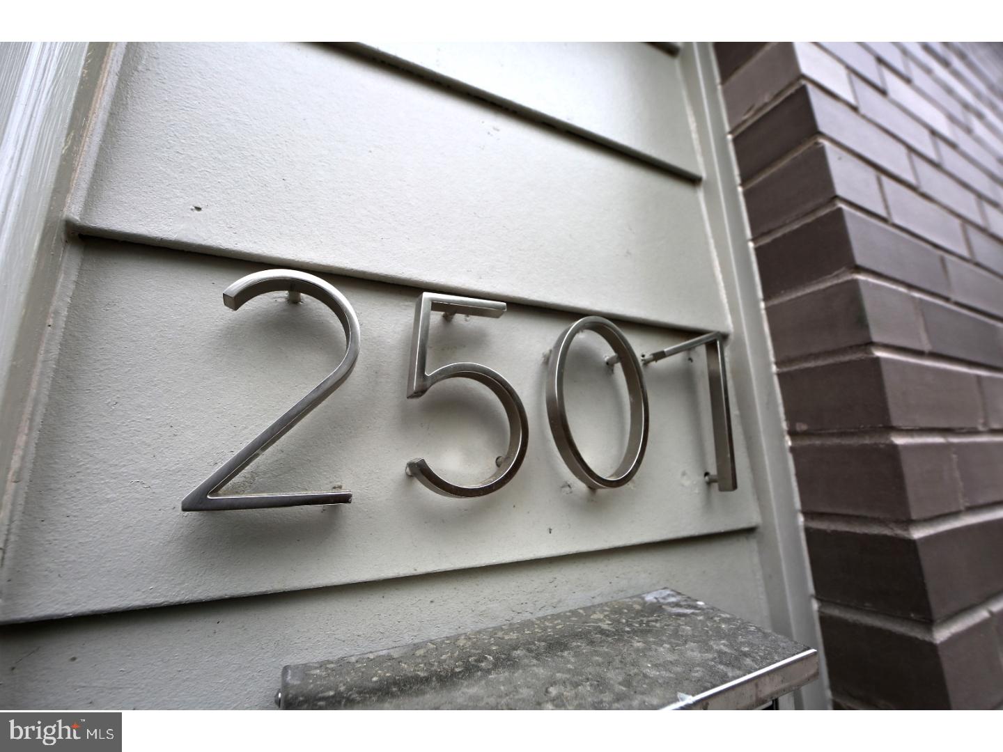 FISHTOWN - Residential Lease