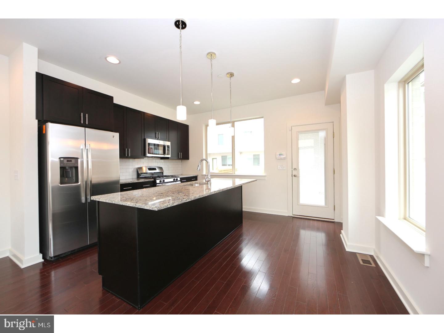 FISHTOWN - Residential Lease