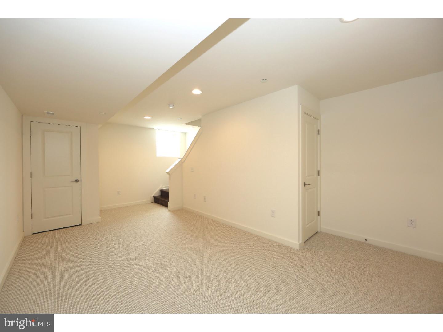 FISHTOWN - Residential Lease
