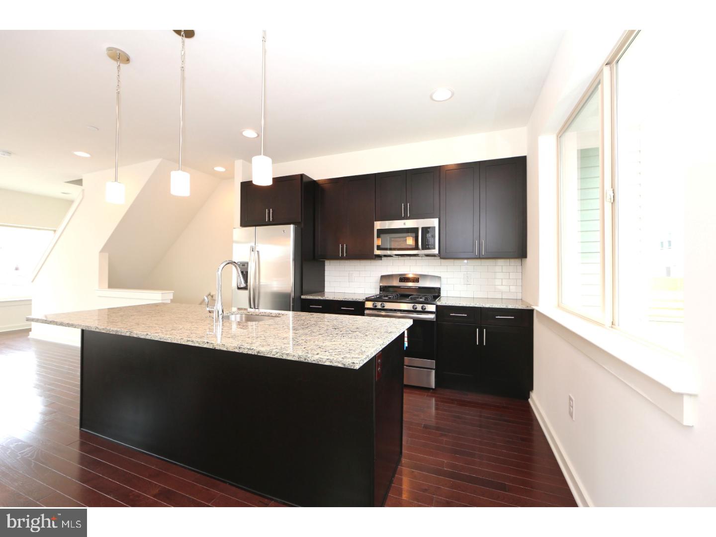FISHTOWN - Residential Lease