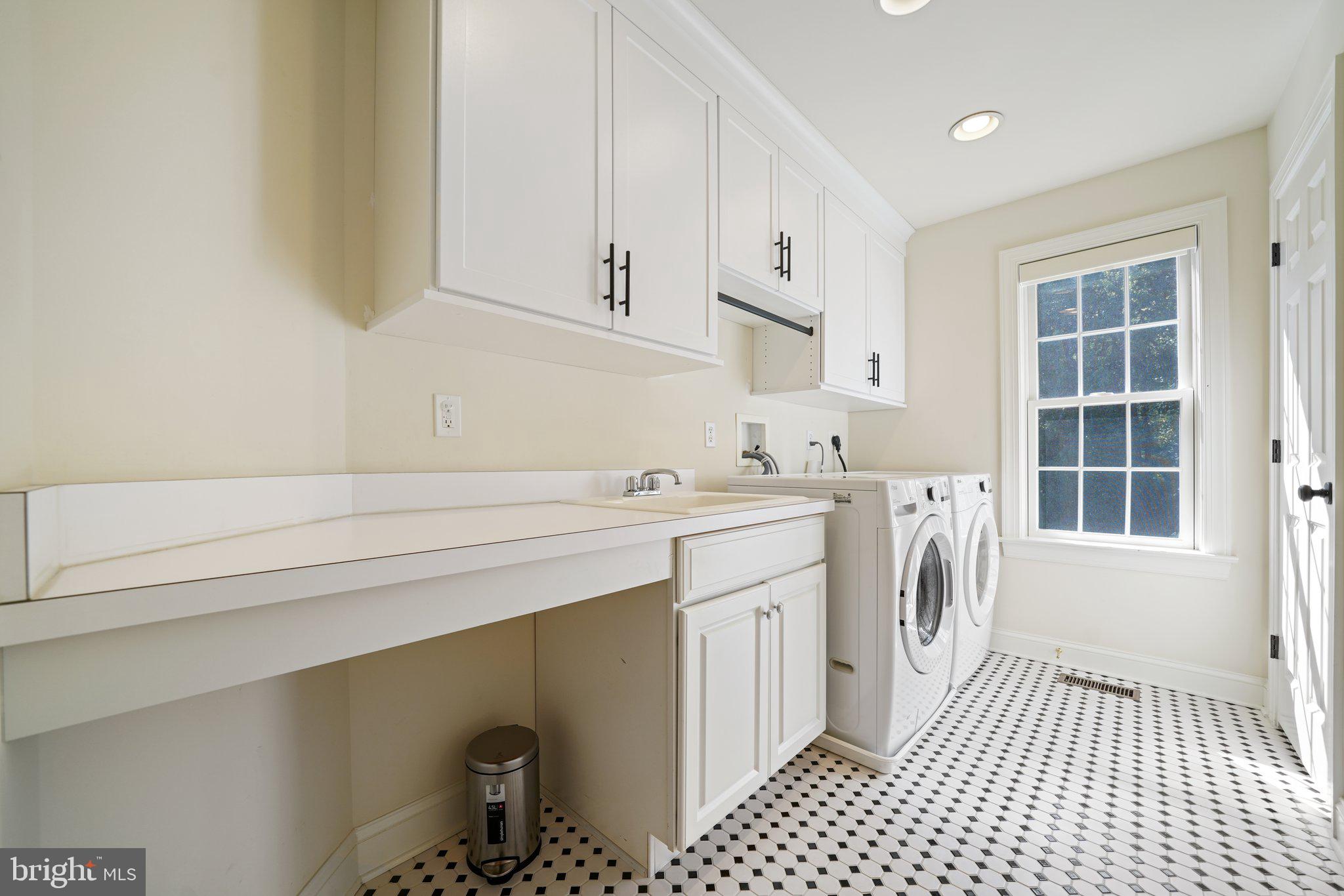 KINTERRA - Residential