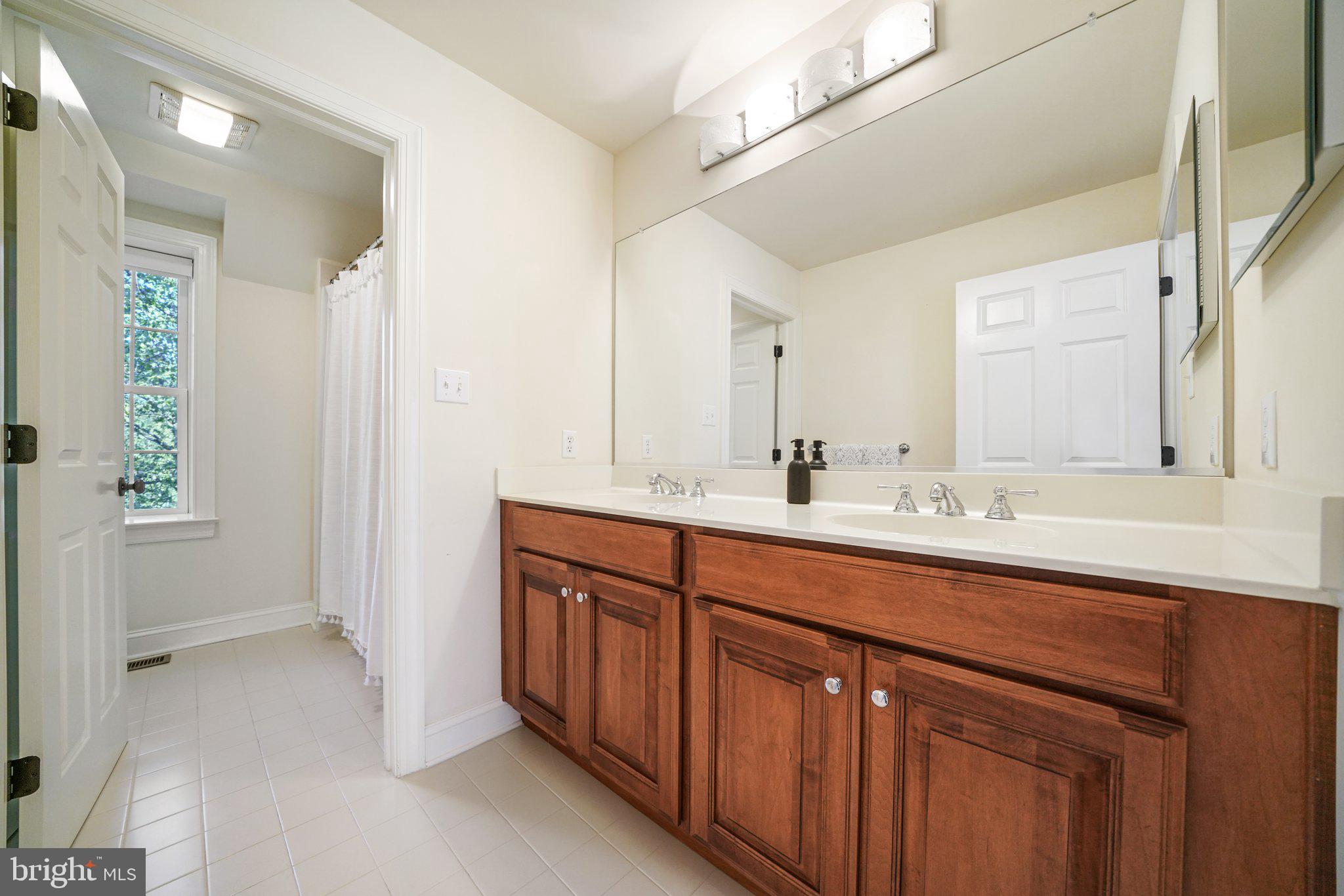 KINTERRA - Residential