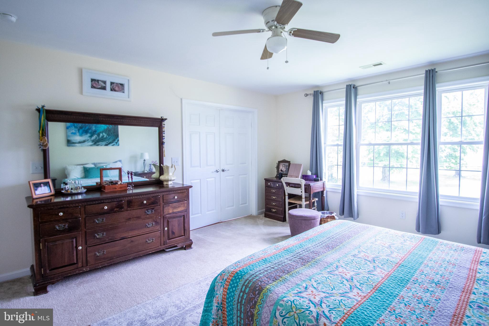 COLONIAL BEACH - Residential