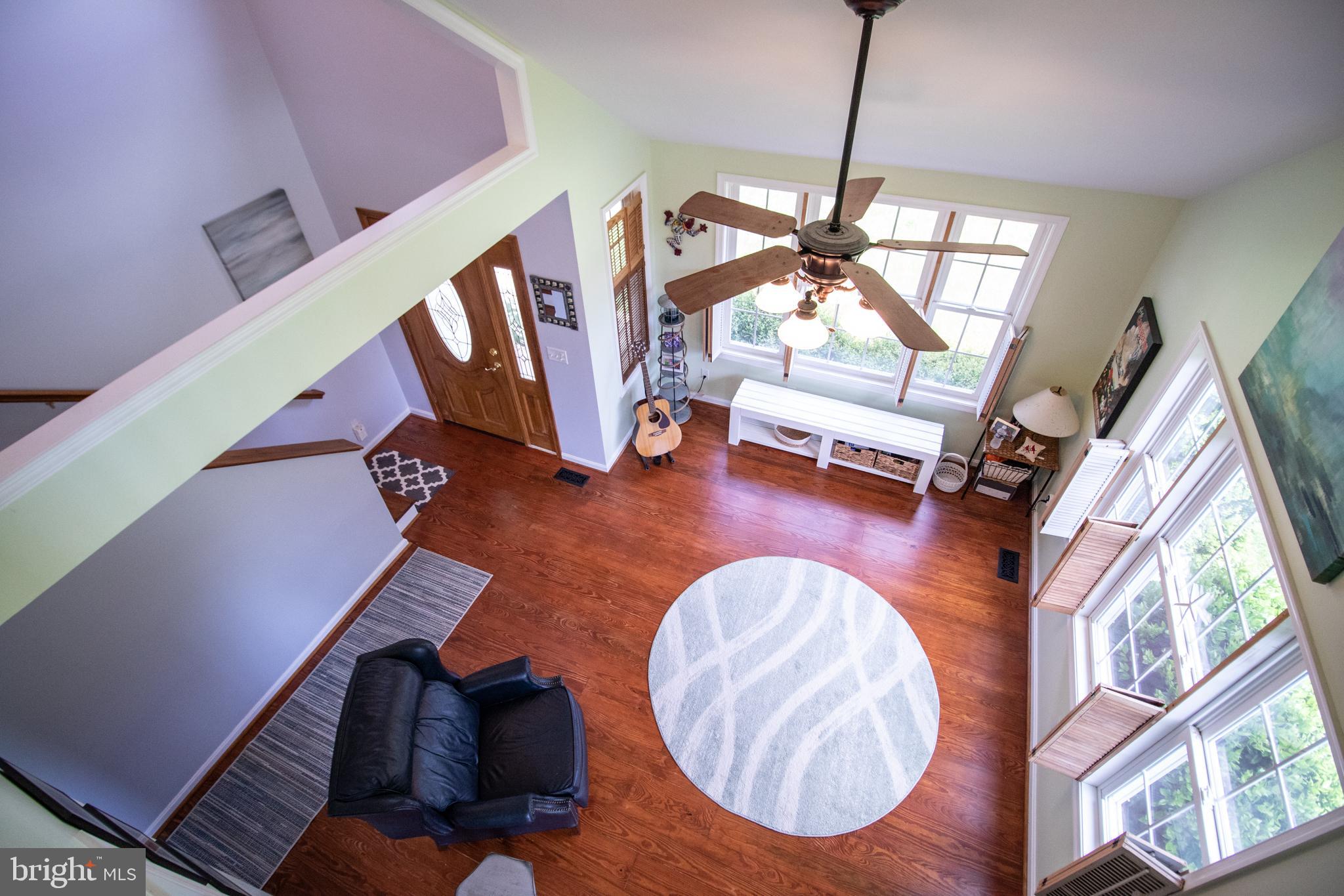 COLONIAL BEACH - Residential