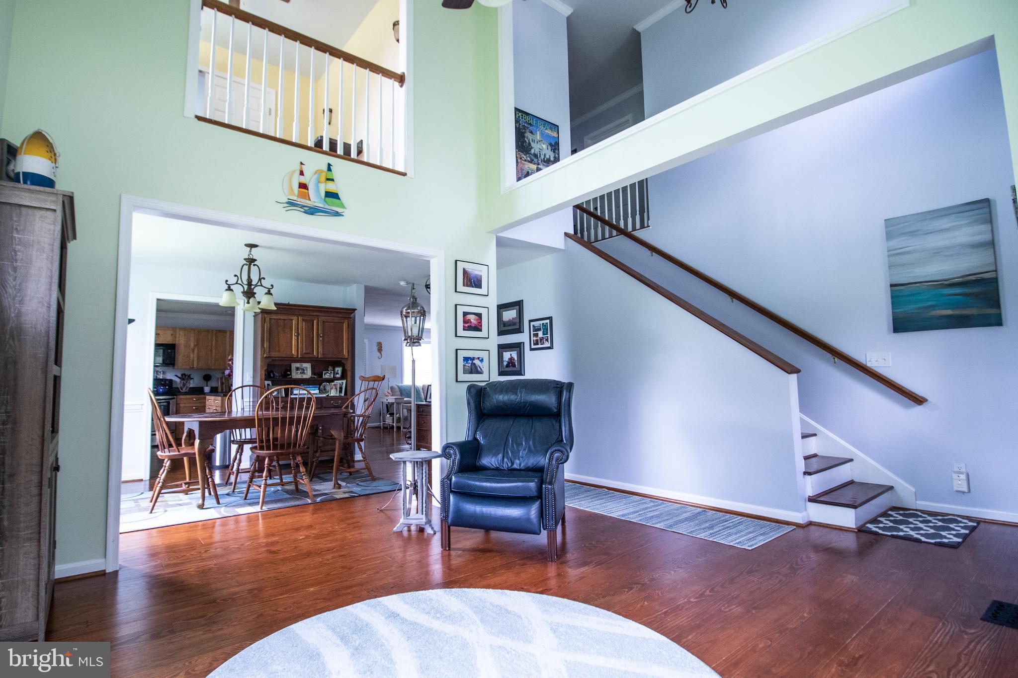 COLONIAL BEACH - Residential