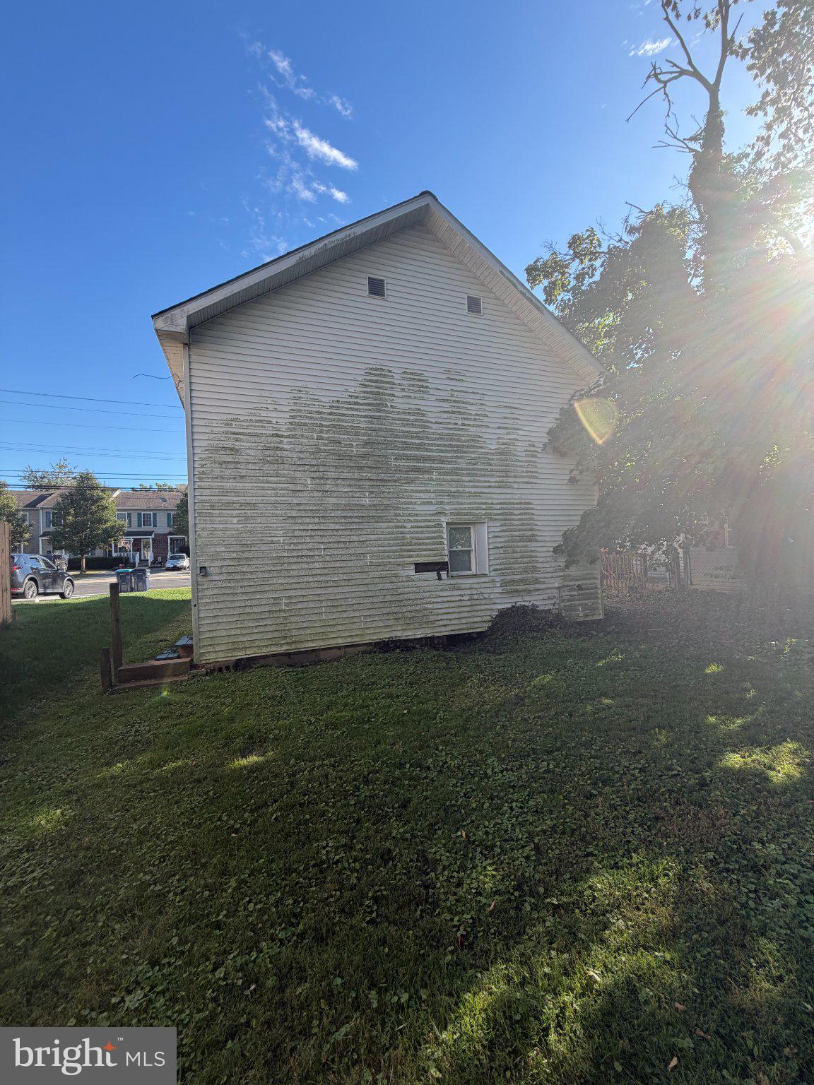 125 E LAKE STREET