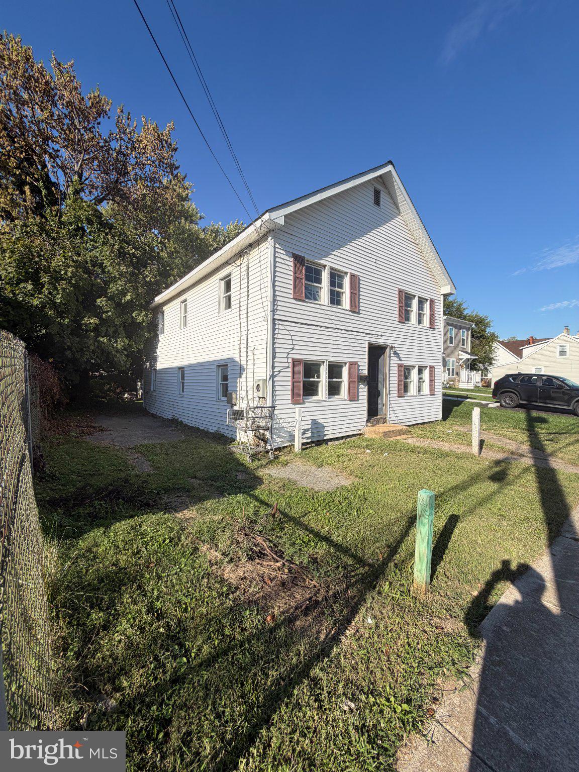 125 E LAKE STREET