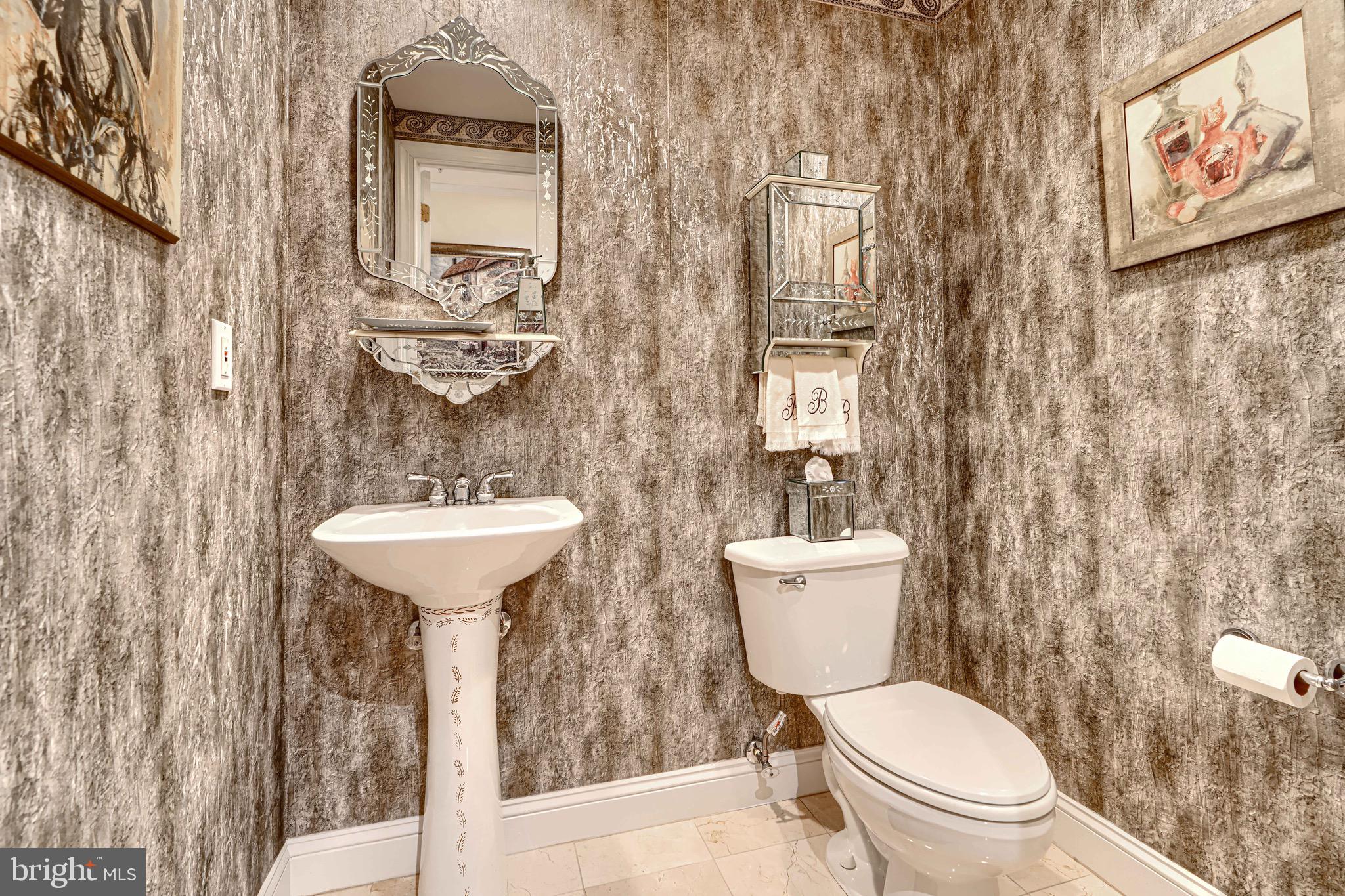 STEVENSON COMMONS - Residential