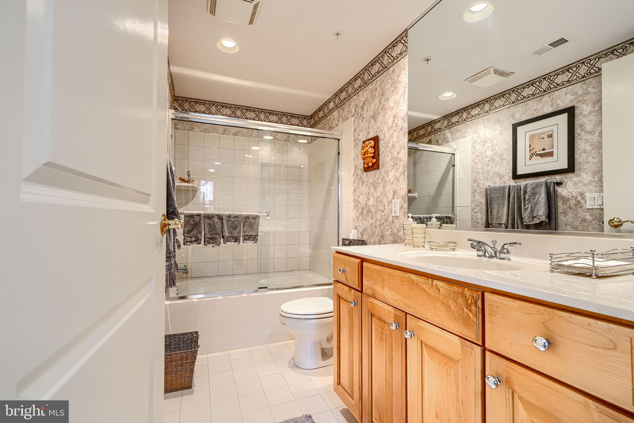 STEVENSON COMMONS - Residential