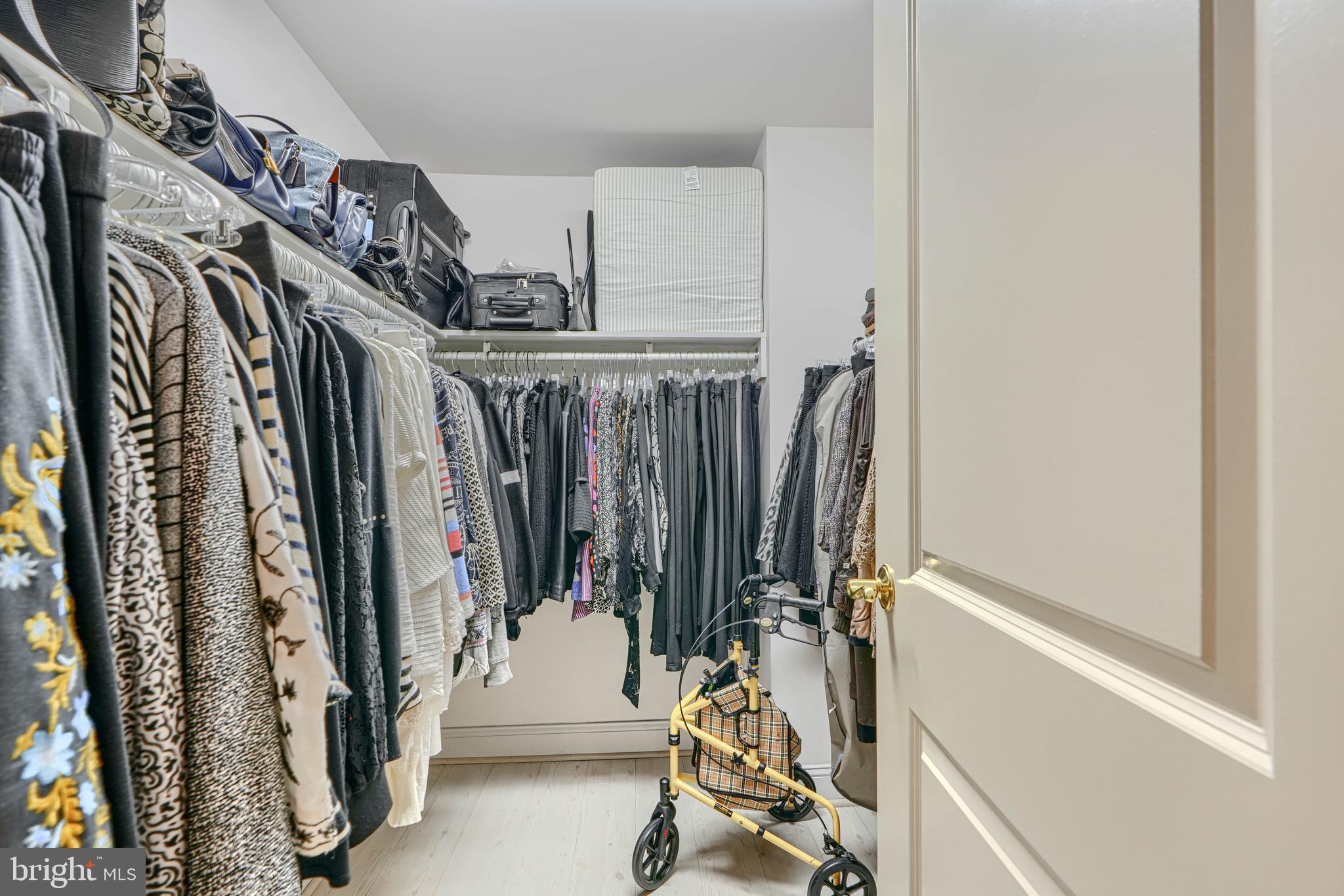 STEVENSON COMMONS - Residential