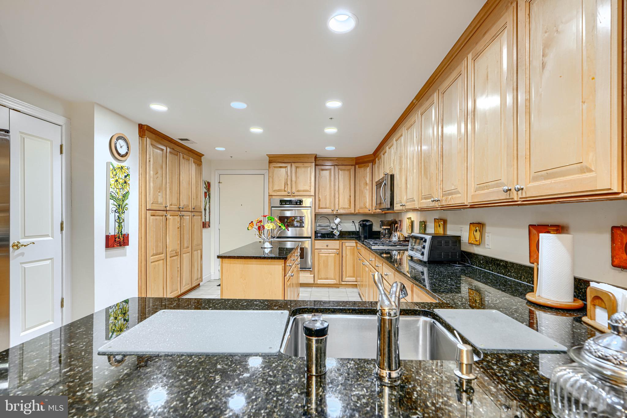 STEVENSON COMMONS - Residential