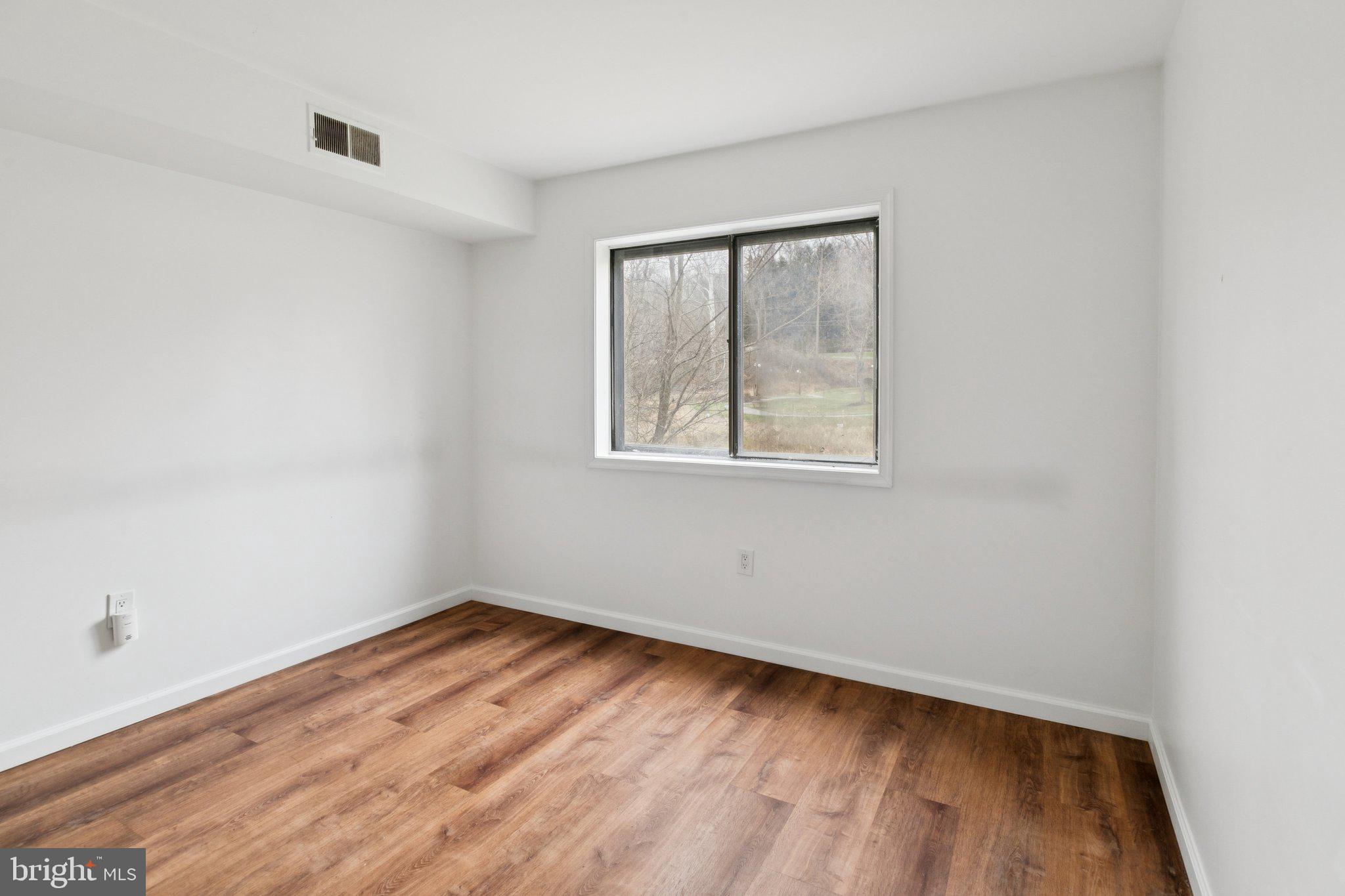 PAINTERS CROSSING - Residential