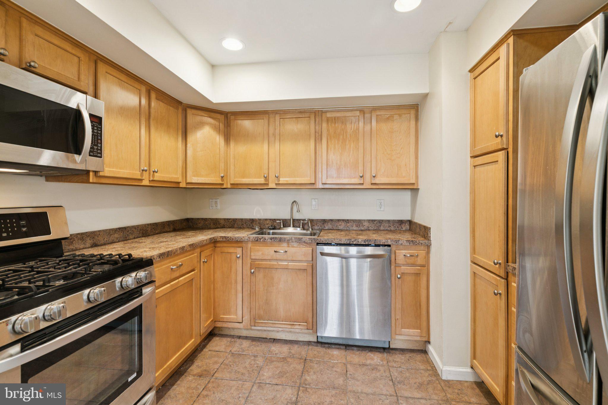 PAINTERS CROSSING - Residential