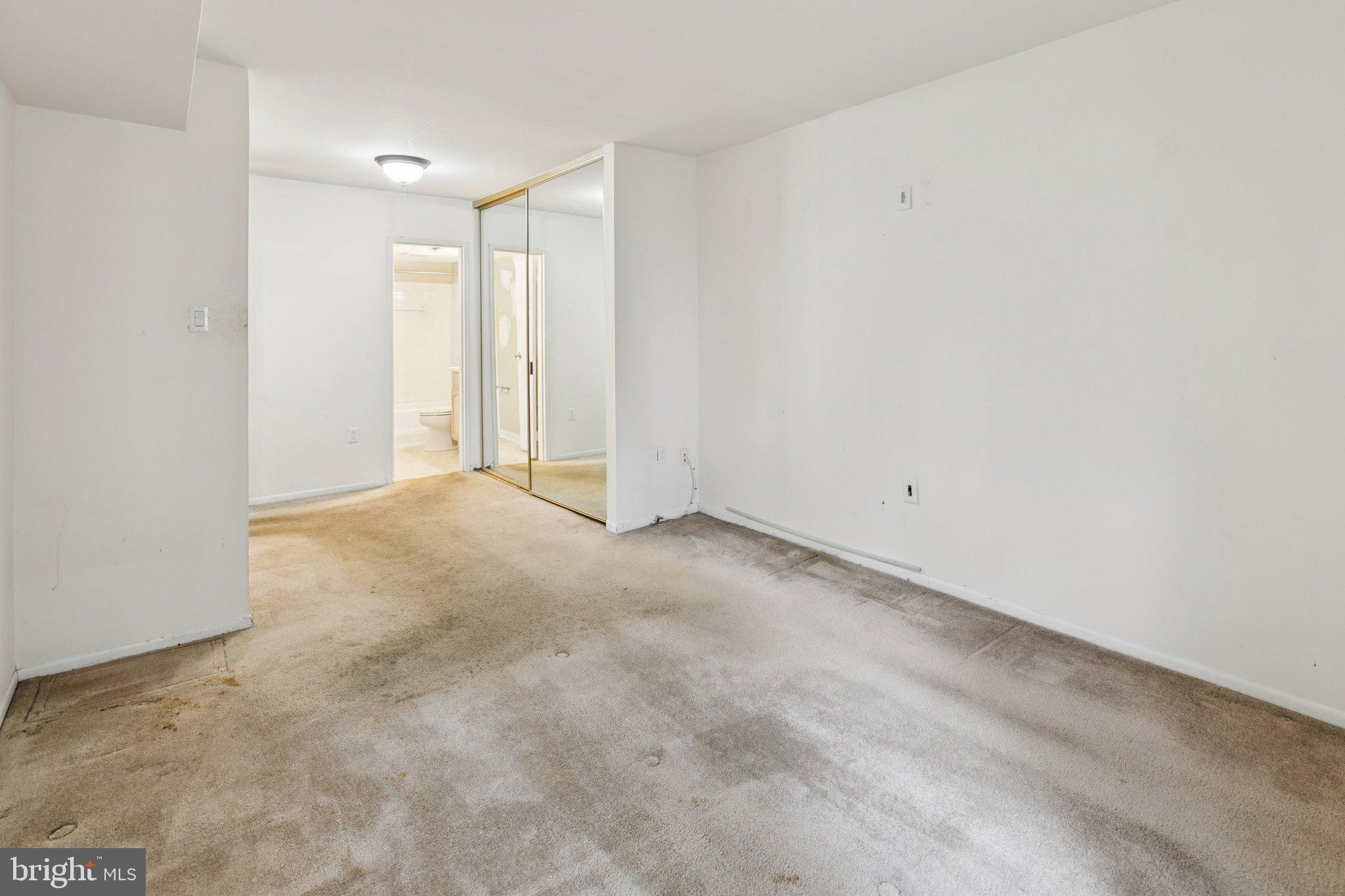 PAINTERS CROSSING - Residential