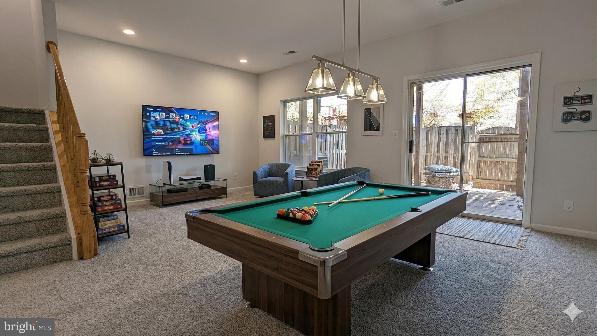 MCNAIR FARMS LANDBAY - Residential