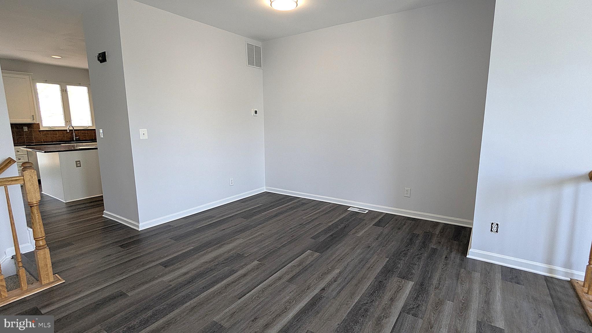 MCNAIR FARMS LANDBAY - Residential