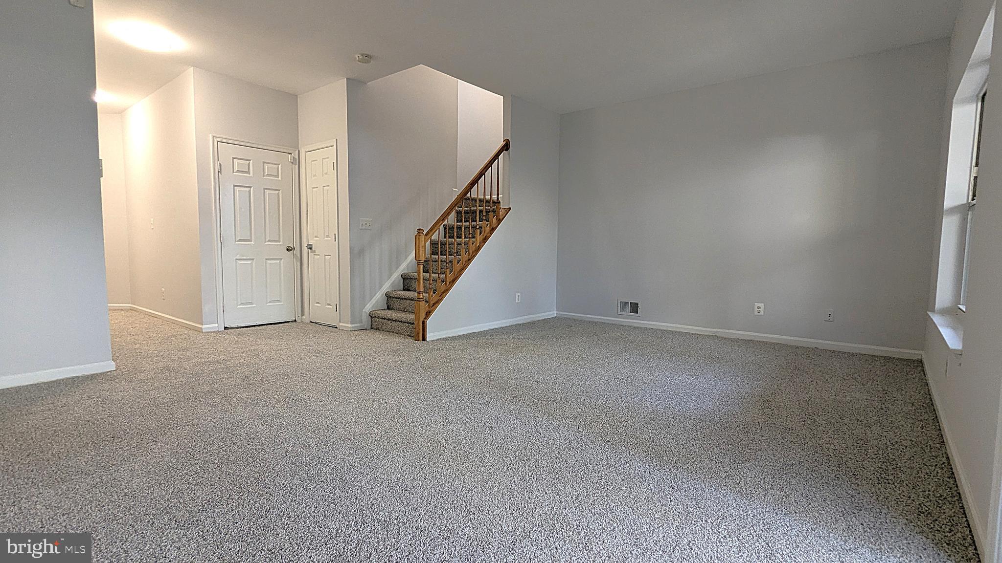 MCNAIR FARMS LANDBAY - Residential