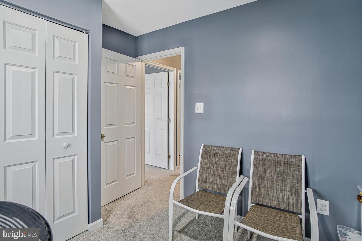 LAKEWOOD ESTATES - Residential