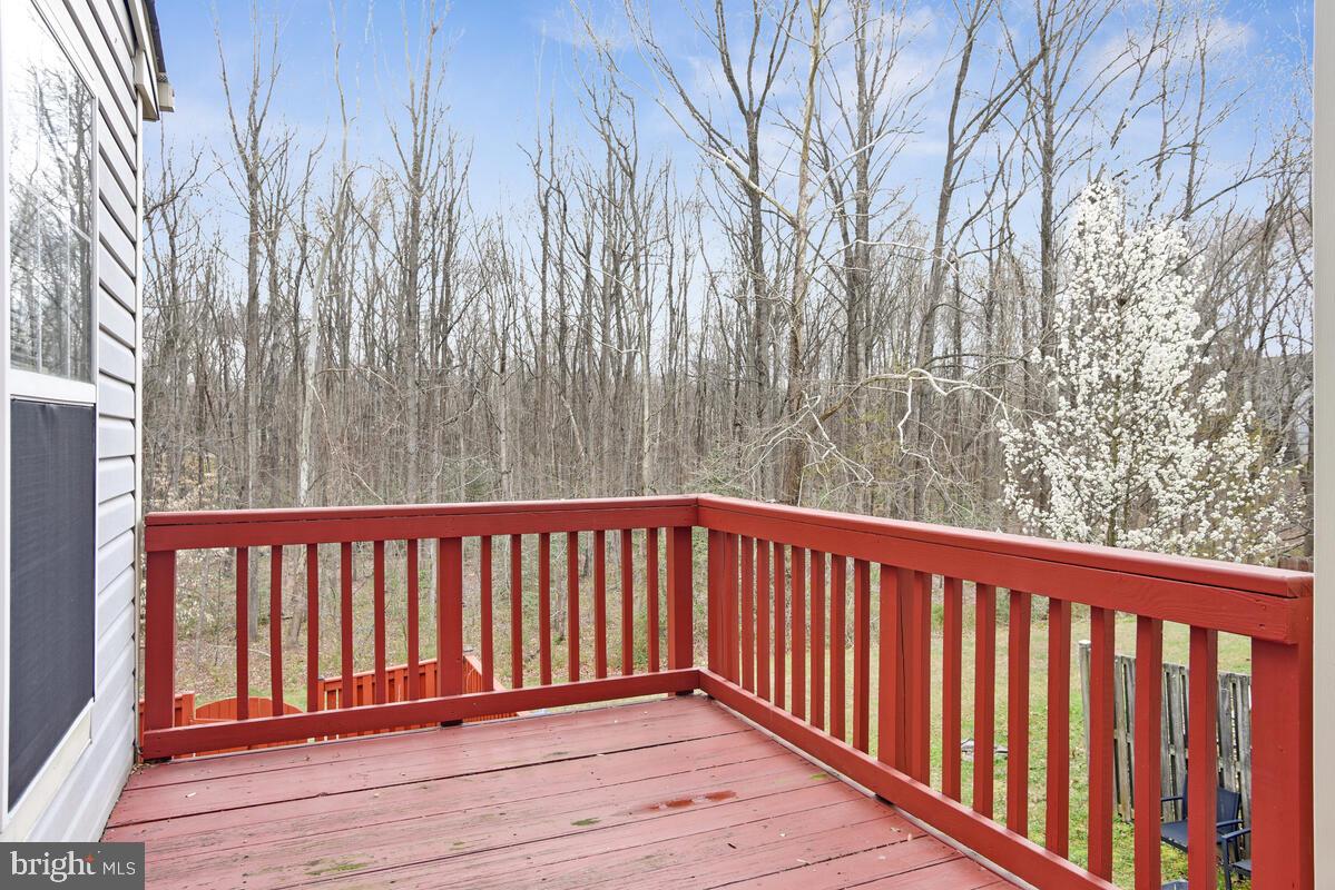 LAKEWOOD ESTATES - Residential