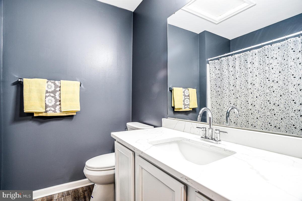 LAKEWOOD ESTATES - Residential