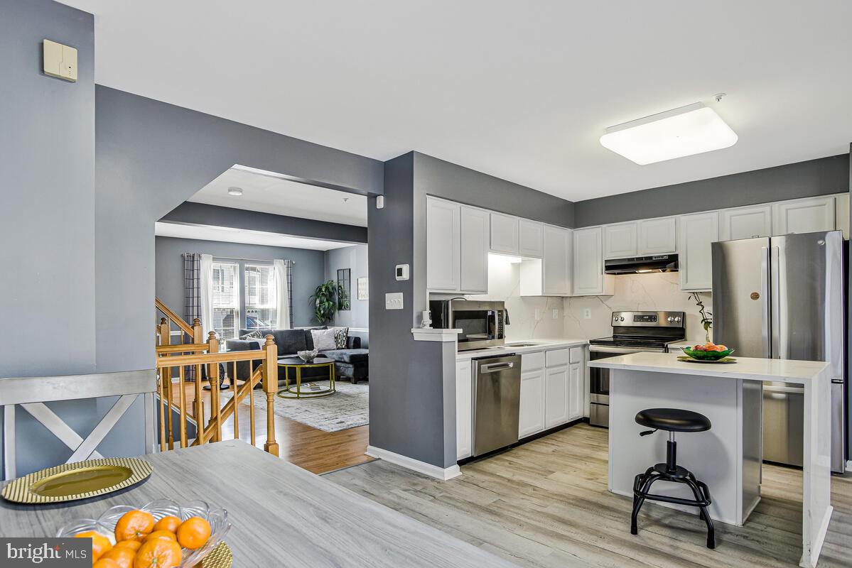 LAKEWOOD ESTATES - Residential