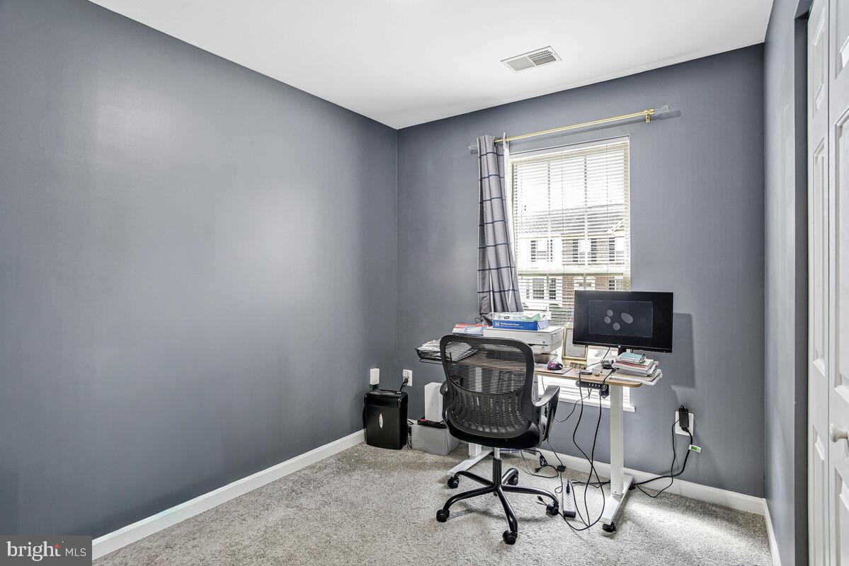 LAKEWOOD ESTATES - Residential