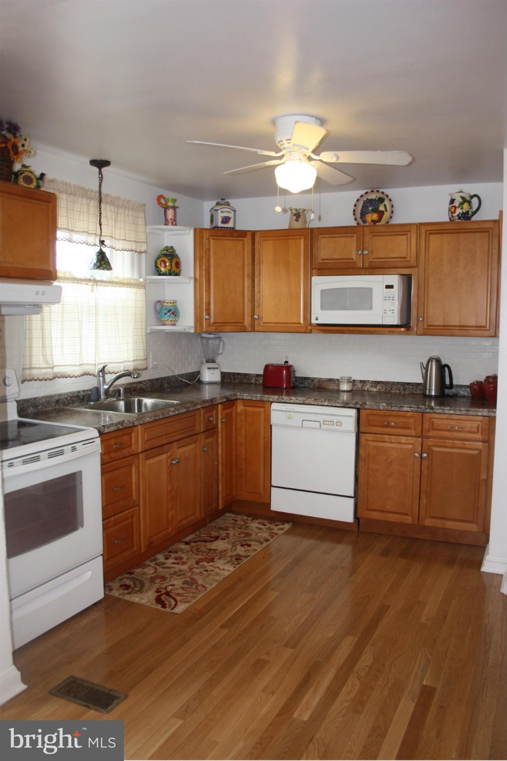 BOWENS CHAPEL - Residential